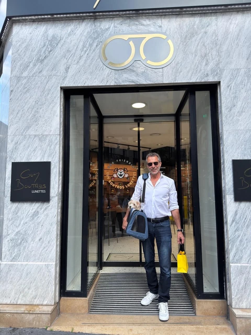 Devanture de la boutique Guy Boutros à Paris